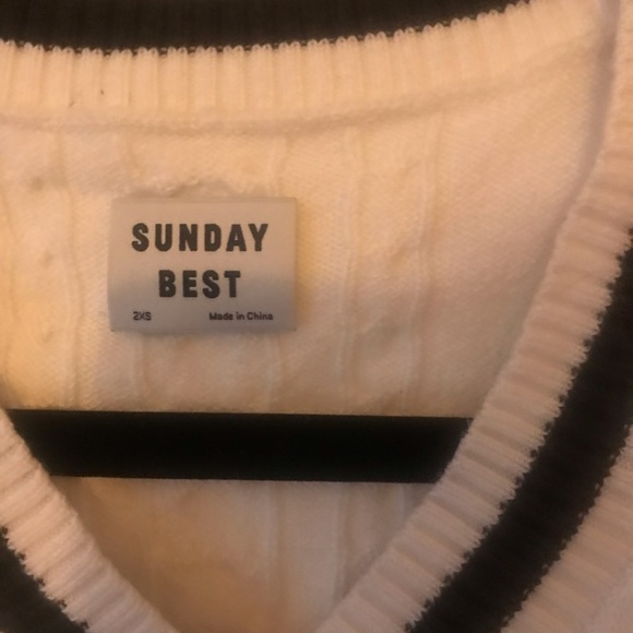 Sunday Best Winston Cropped Sweater Vest in white and black - Picture 4 of 5